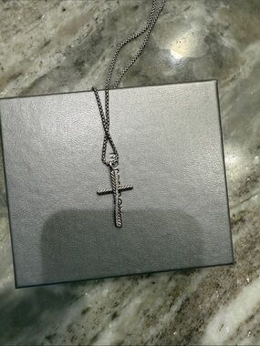 David Yurman Silver Cable Cross Pendant Necklace